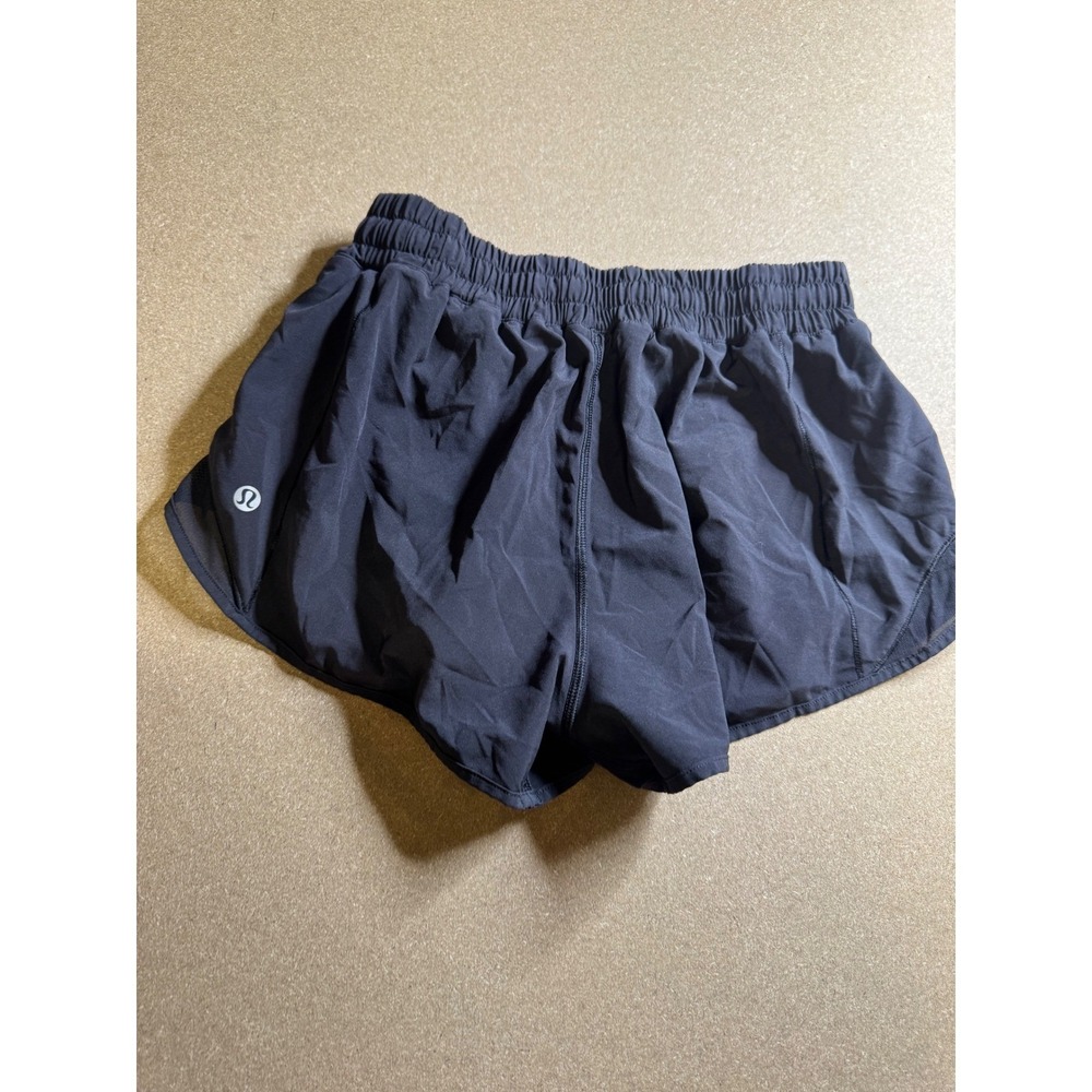 Lululemon Hotty Hot High-Rise Lined Shorts Black Size 6 2.5 Inch Inseam